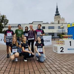 Nasi uczniowie wraz z panem Rafałem Kodyrą