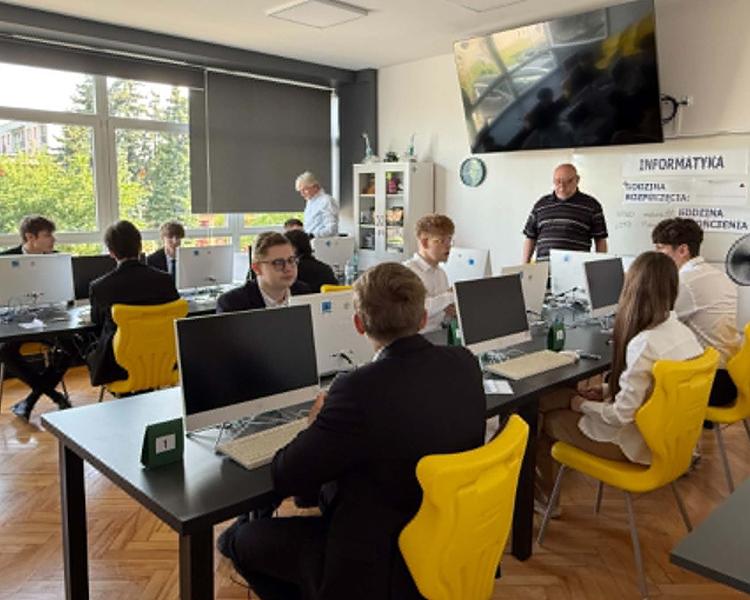 Egzamin maturalny 2026 – INFORMATYKA ROZSZERZONA w MK